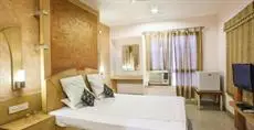 Hotel Paradise Indore 