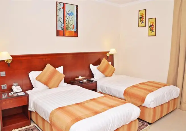 Ramee Royal Hotel Apartments room