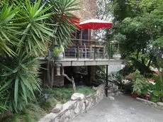 Mariu Guest House 