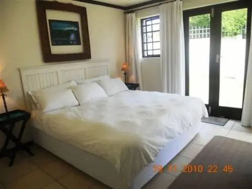 Santini Lace Self Catering Unit