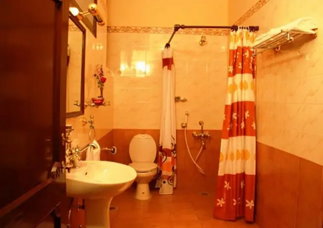 Surya Kunj B&B 