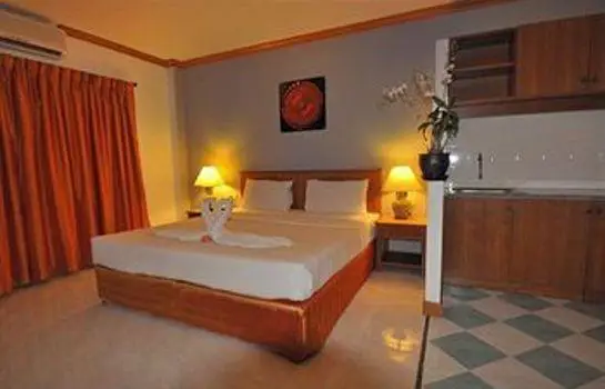 Baan Phil Guesthouse Phuket 