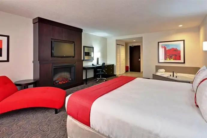 Holiday Inn Hotel & Suites Red Deer room