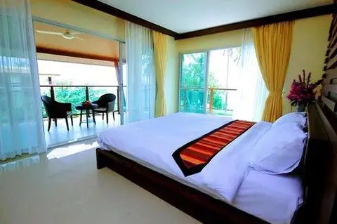 Lanta Pura Beach Resort