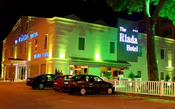 Riada Hotel 