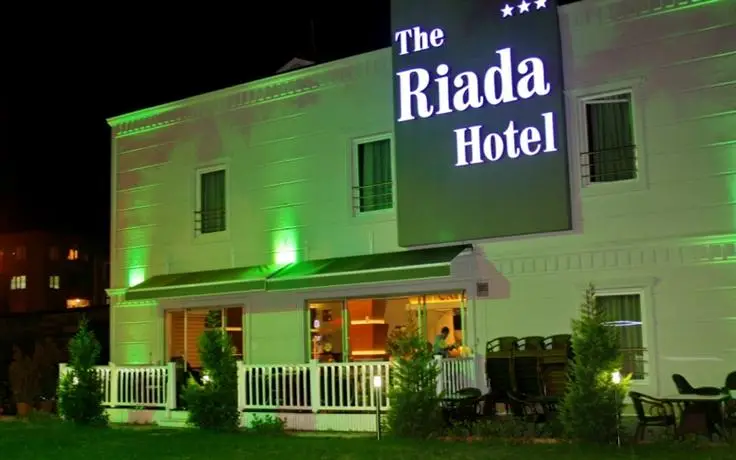 Riada Hotel 