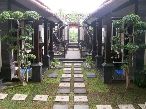 Villa Naga Laut 