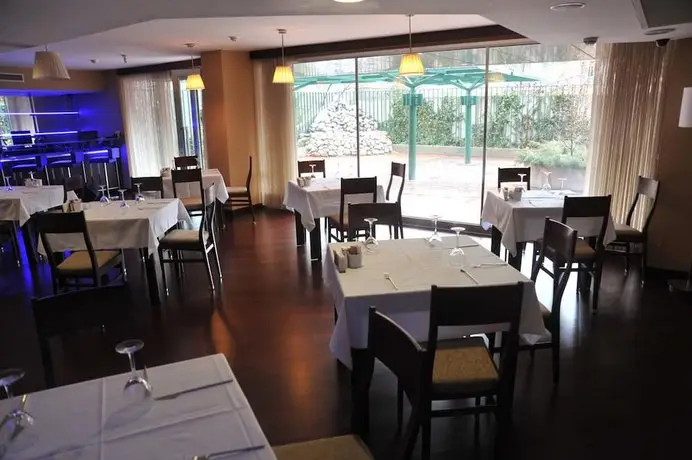 Ontur Butik Hotel Bar / Restaurant