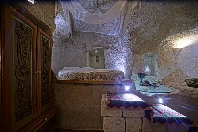 Anatolian Houses Cave Hotel 