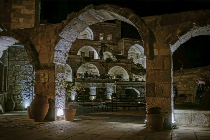 Anatolian Houses Cave Hotel 