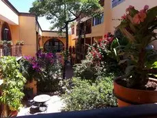 Casa Mia Suites 