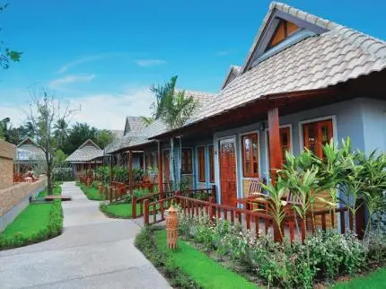 Chalong Villa Resort & Spa 