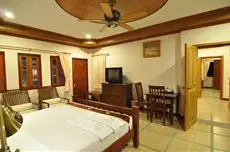 Chalong Villa Resort & Spa 