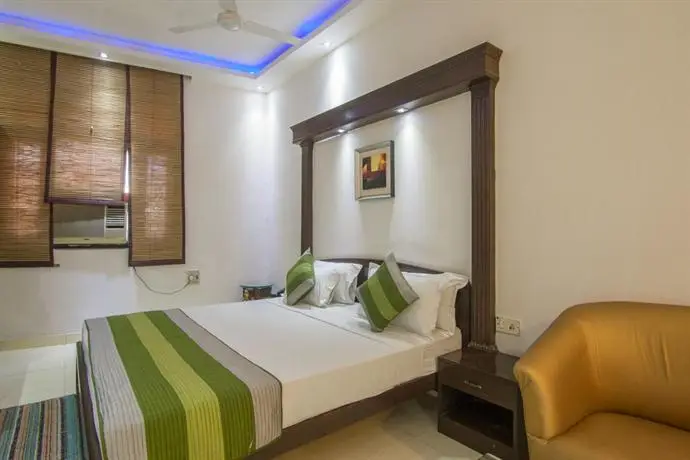 Hotel Sarthak Palace room