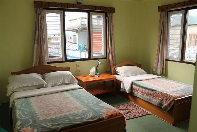 New Pokhara Lodge 