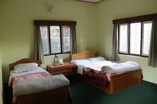 New Pokhara Lodge 