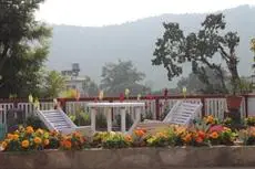 New Pokhara Lodge 