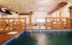 Tsunami Spa Hotel 