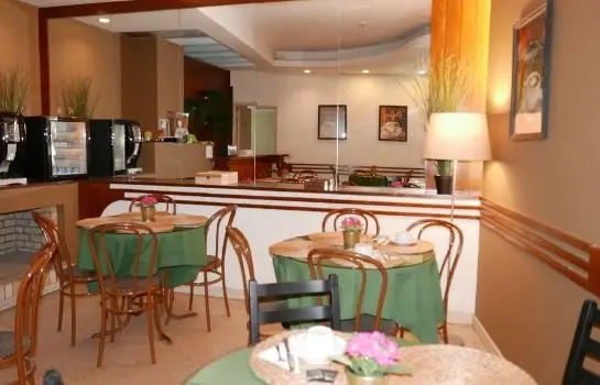 Hotel Moon & Sun Braga Bar / Restaurant