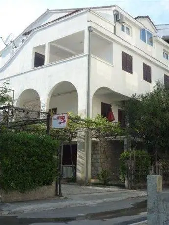 MOJO Budva Hotel