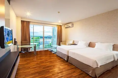 Golden City Rayong Hotel 