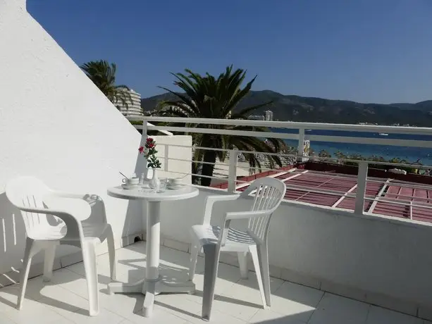 Apartamentos Balear Beach 