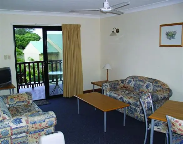 Governors Lodge Resort Hotel