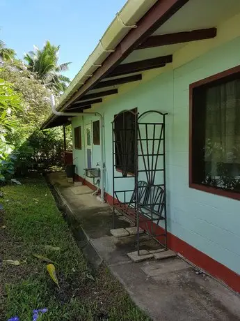 Atupa Orchid Units Motel Rarotonga 