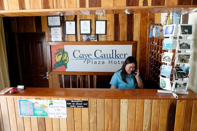 Caye Caulker Plaza Hotel