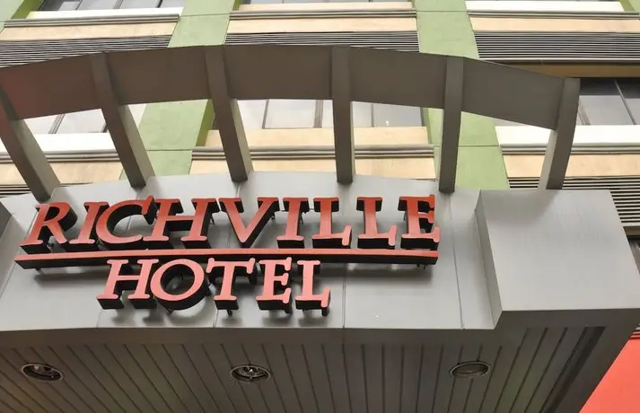 Richville Hotel 