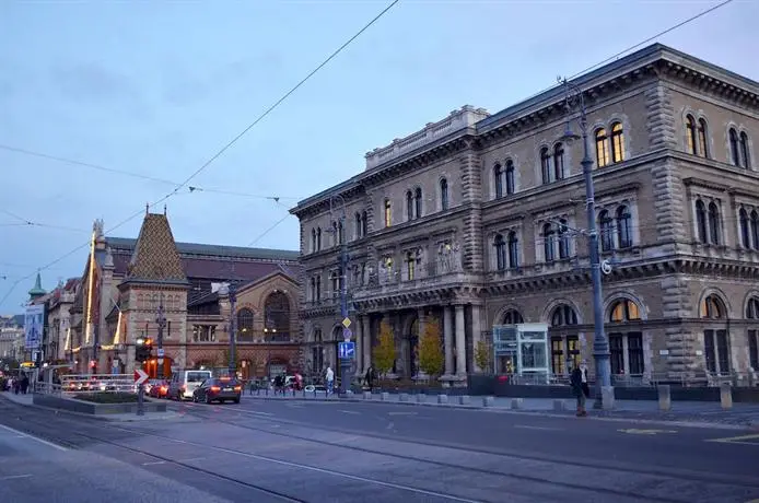 Budapest Central Apartments - Fovam 