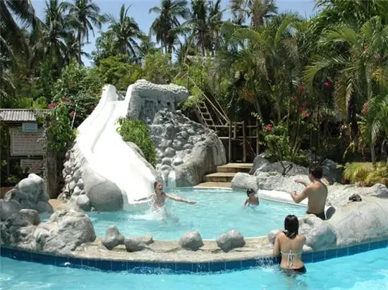 Coco Beach Island Resort 