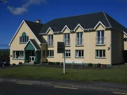 Lehinch Lodge 