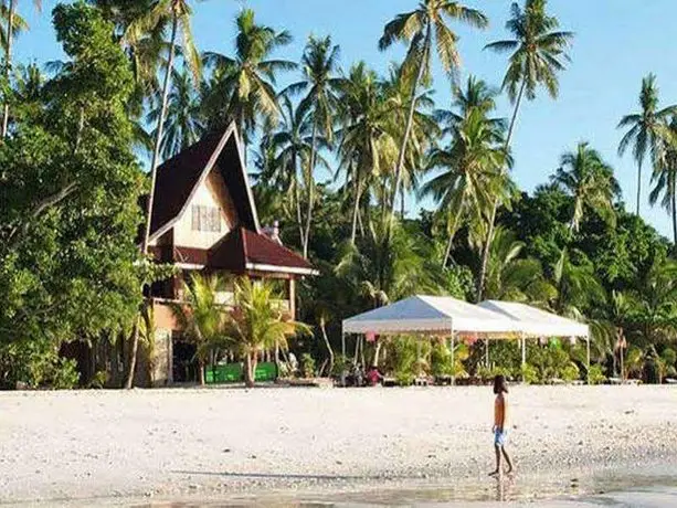 Alona Tropical Beach Resort 