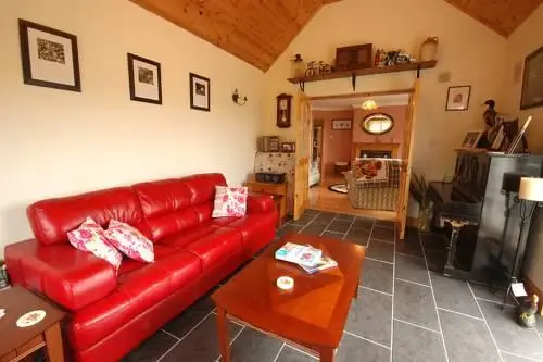 Sneem River Lodge Bed & Breakfast 