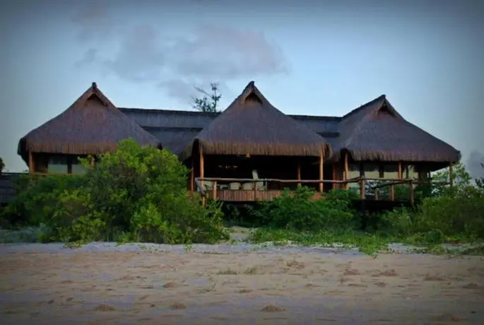 Nyati Beach Lodge