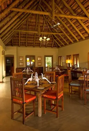 Dugong Beach Lodge 