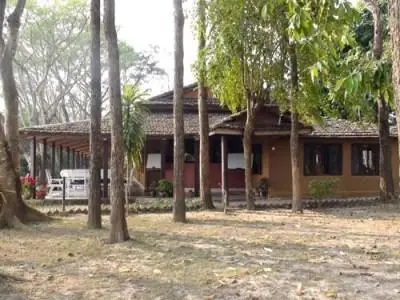 Safari Narayani Lodge Chitwan 