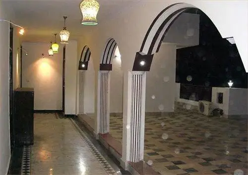 Hotel Agra Mahal 