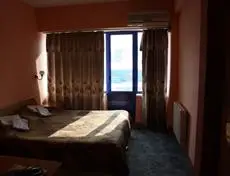 Turkestan Hotel 