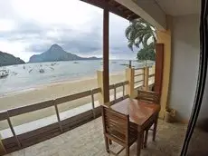 El Nido Beach Hotel 