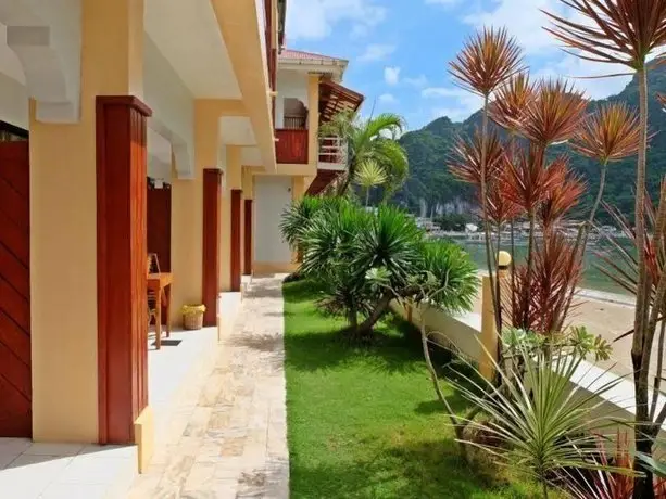 El Nido Beach Hotel 