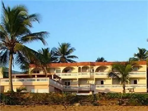 Luquillo Sunrise Beach Inn 