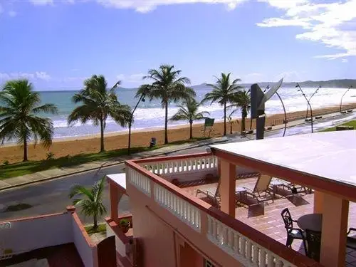 Luquillo Sunrise Beach Inn 