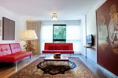 The Diaghilev Live Art Suites Hotel 