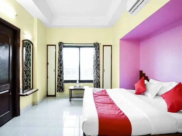 OYO 13926 Hotel Kala Laxmi 