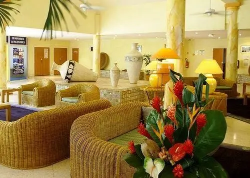 Karibea Beach Hotel 