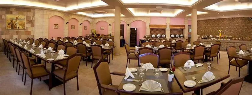 Petra Guest House Hotel 