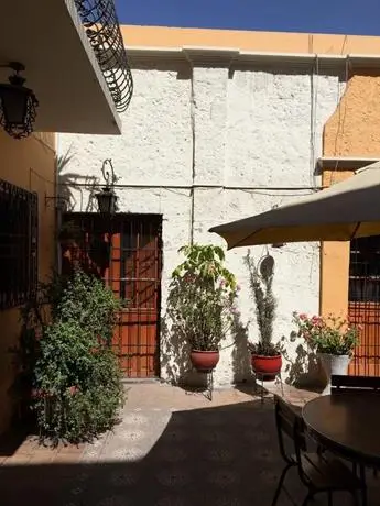 Hostal Bolivar Arequipa 