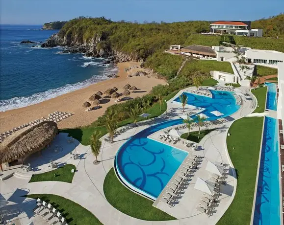 Secrets Huatulco Resort & Spa